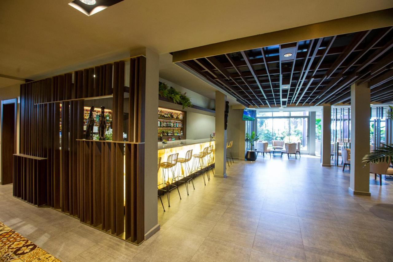 Panafrica Hotel Boutique & Spa Μπάτα Εξωτερικό φωτογραφία